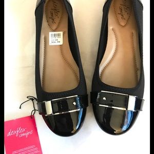🌟 NWT DexFlex Comfort Black Patent Flats 10